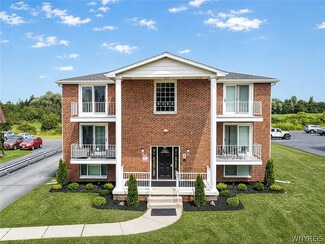 Lockport, NY Apartments - 6293 Robinson Rd