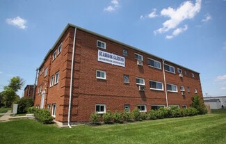 Columbus, OH Apartments - 3670 Seabrook Ave