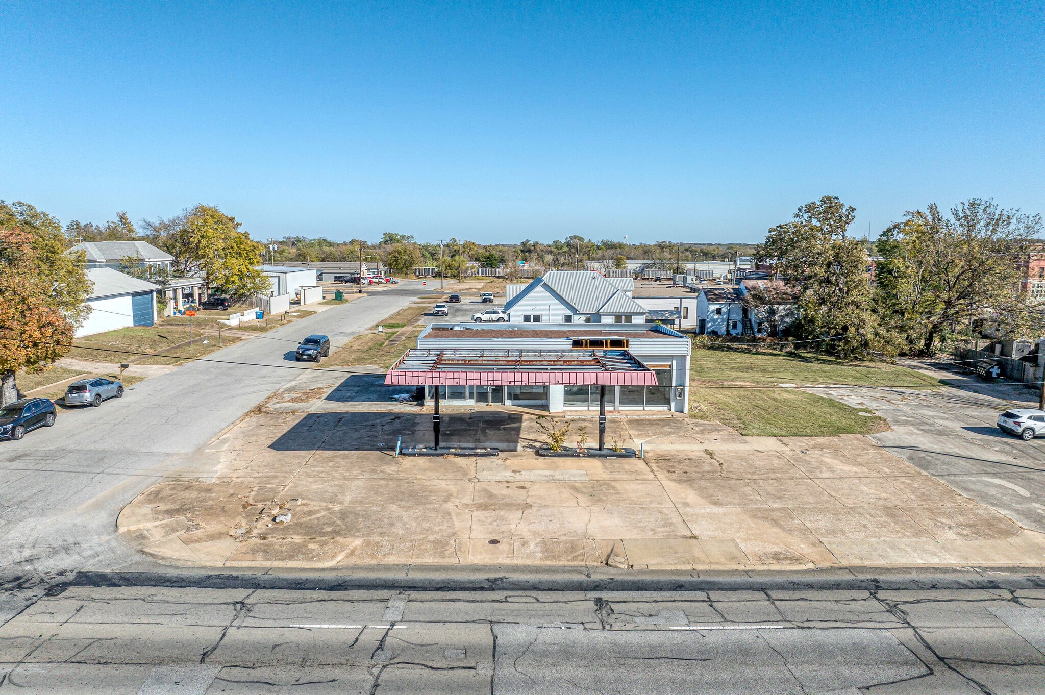 212 N Austin Ave, Denison, TX for Sale