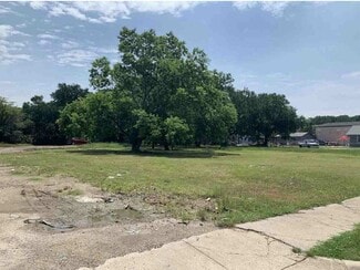 4110-4114 N Westmoreland  