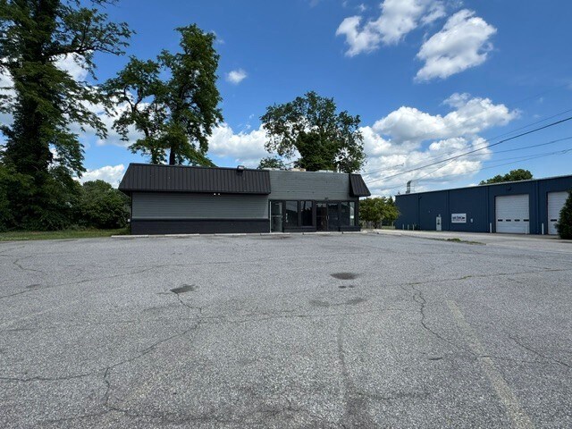501 W 4th St, Salem, VA for Rent