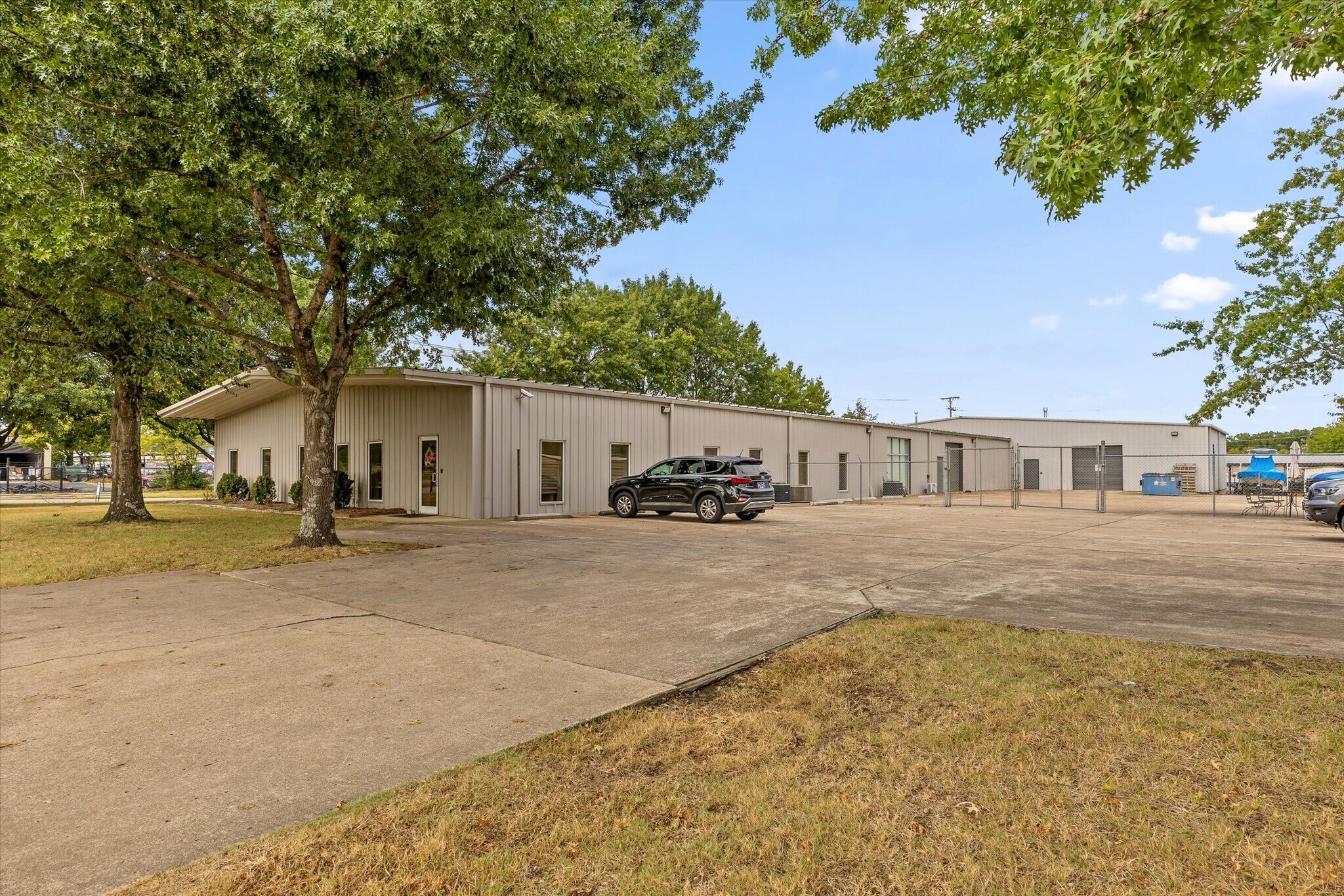 3200 N Hawthorne St, Chattanooga, TN for Sale