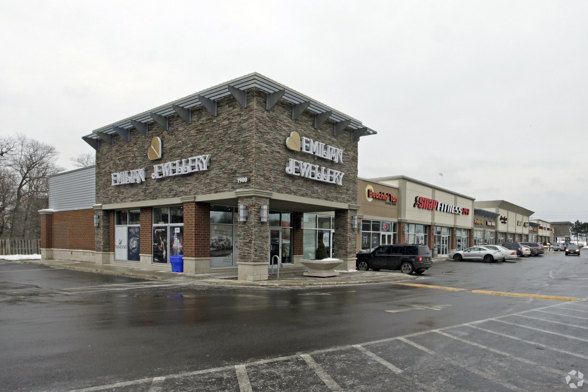 1900 Fowler Dr, Mississauga, ON for Rent
