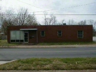 McKenzie, TN Office/Retail - 211 W Walnut Ave