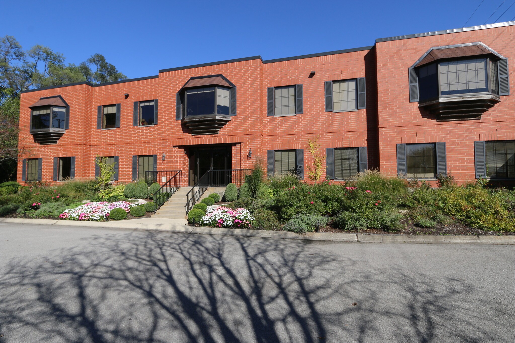 721 E Madison St, Villa Park, IL for Rent