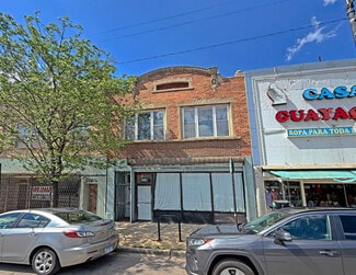 Chicago, IL Storefront Retail/Residential - 4044-4046 W North Ave