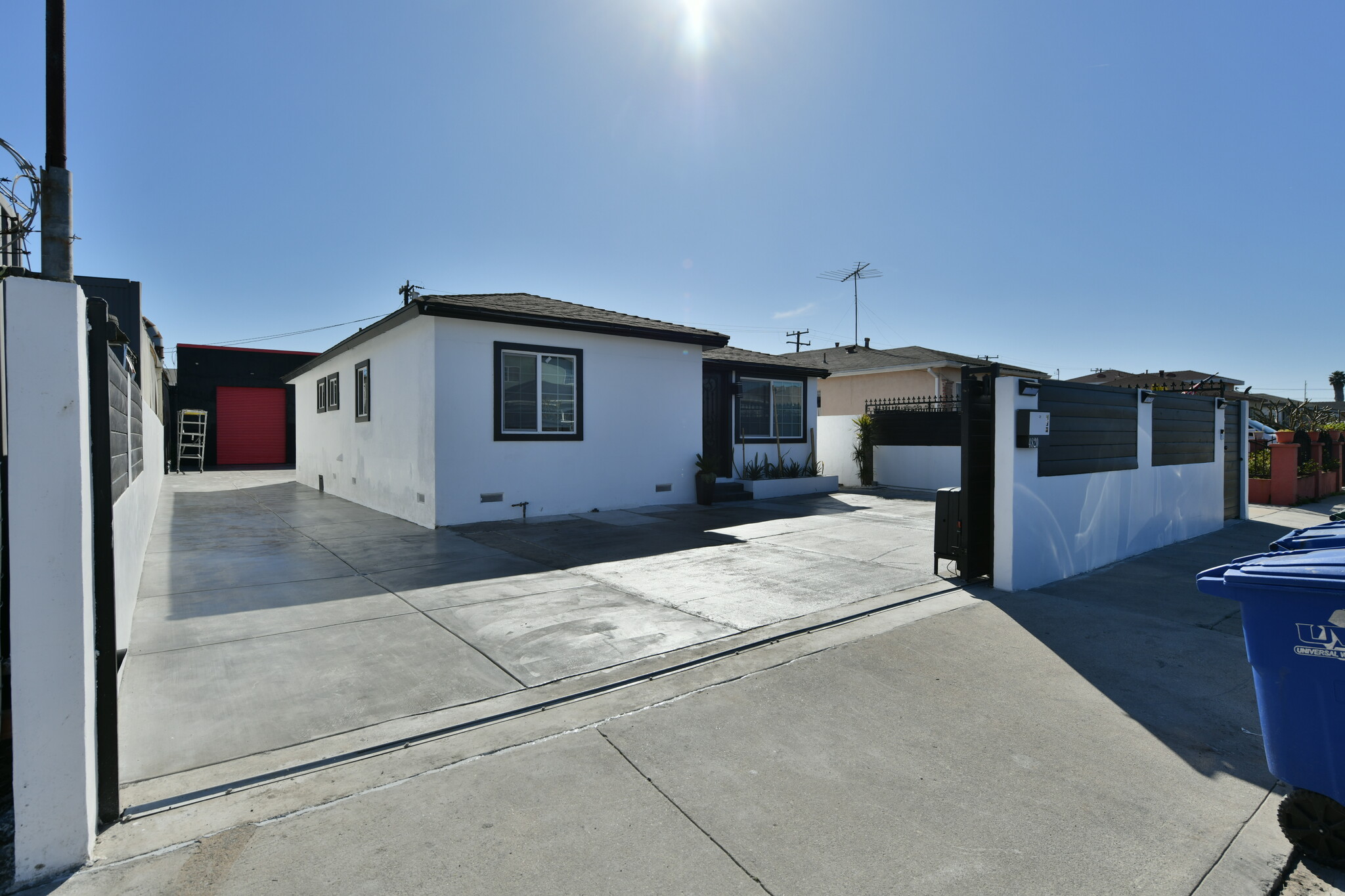 4820 W 142nd St, Hawthorne, CA for Sale