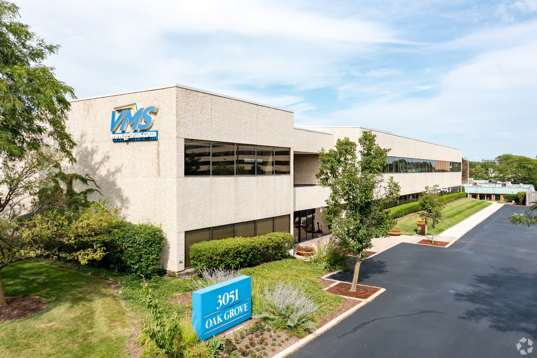 3051 Oak Grove Rd, Downers Grove, IL for Rent
