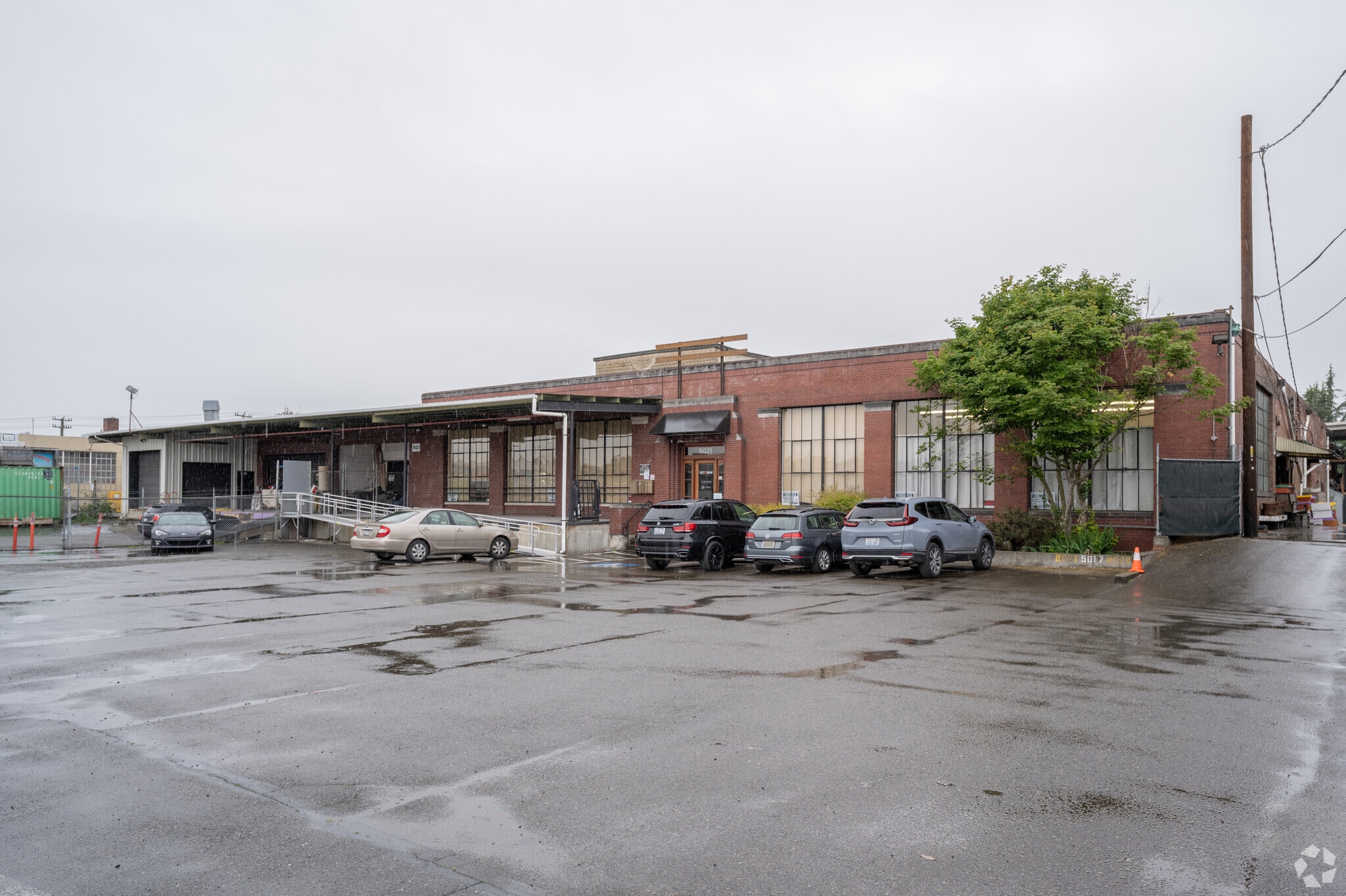 5020 S Colorado Ave, Seattle, WA for Sale