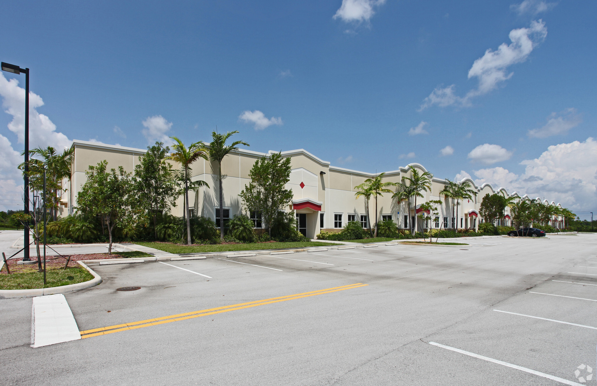 14001-14099 NW 8th St, Sunrise, FL for Rent