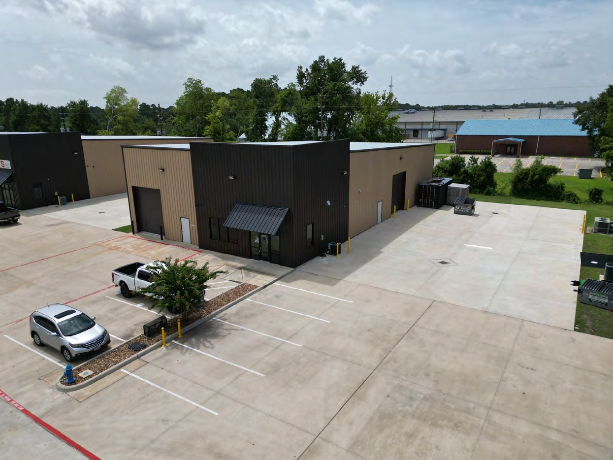 2831 S Houston Ave, Humble, TX for Sale