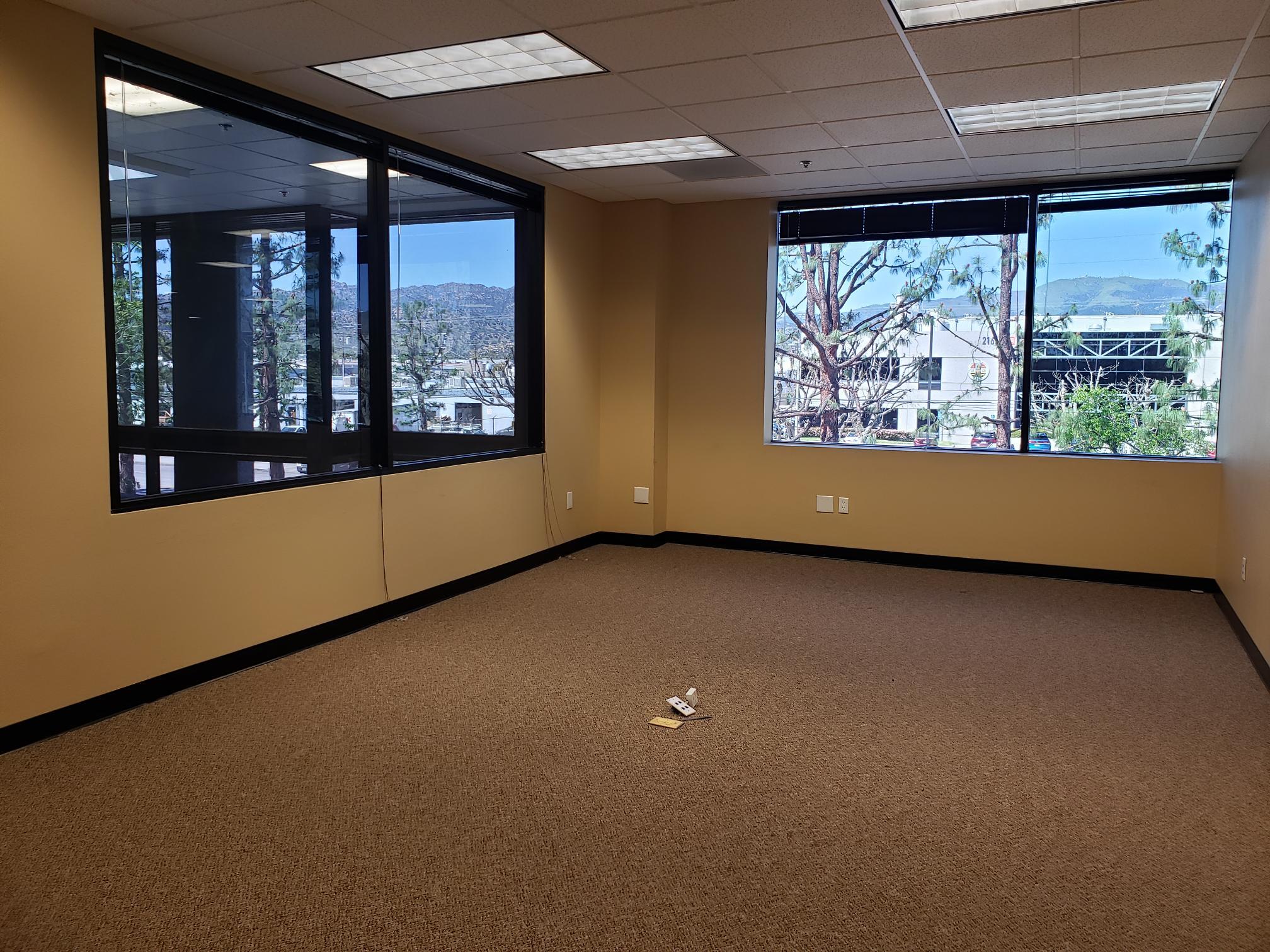 21540-21622 Plummer St, Chatsworth, CA for Rent