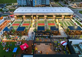 Wichita, KS Retail - 120 N Greenwich Rd