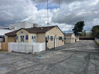 Hemet, CA undefined - 370-372 N San Jacinto St