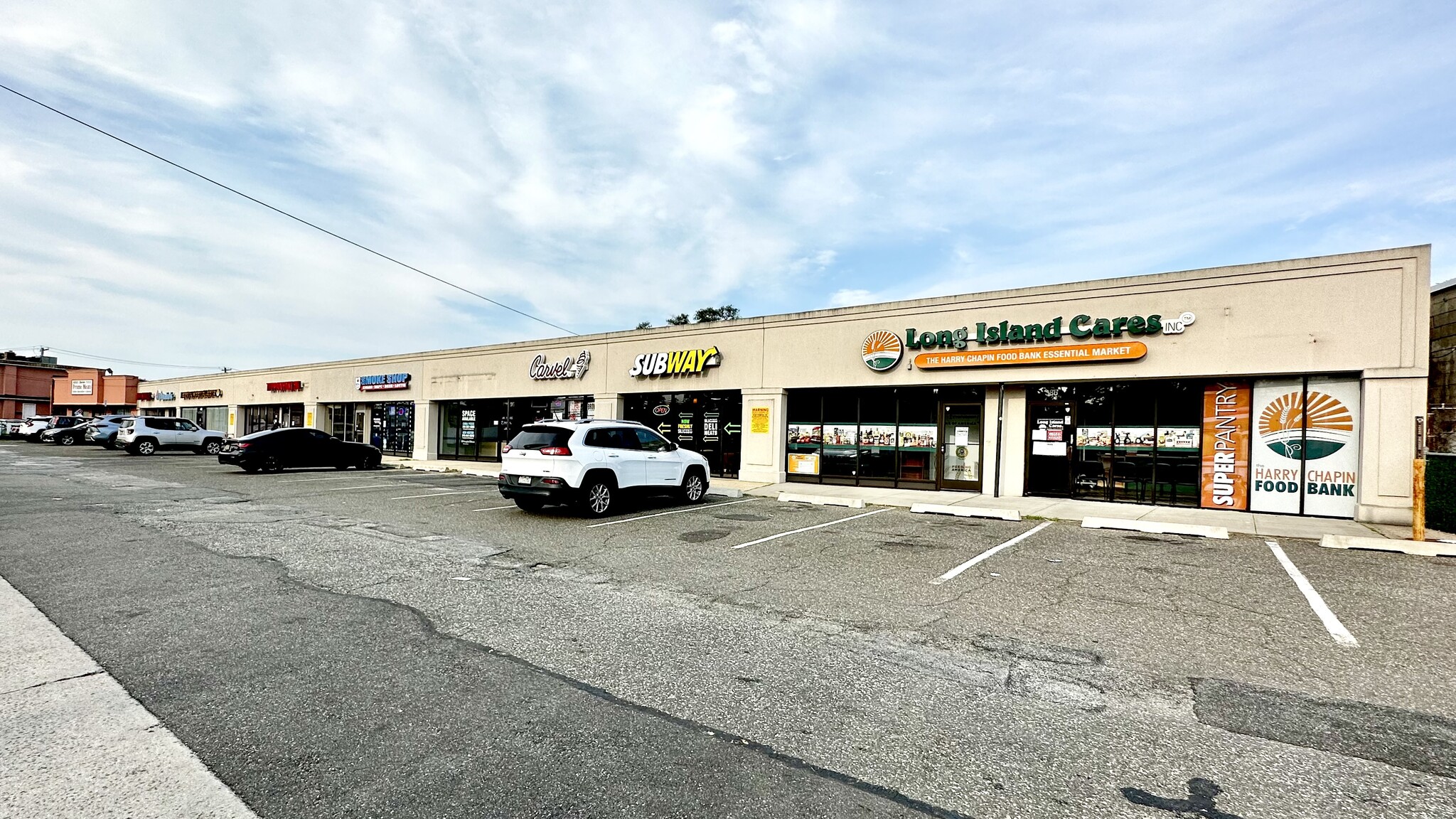 386-408 Wantagh Ave, Bethpage, NY for Rent