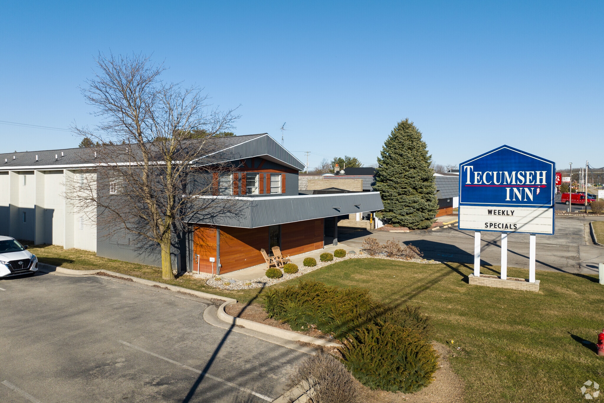 1445 W Chicago Blvd, Tecumseh, MI for Sale