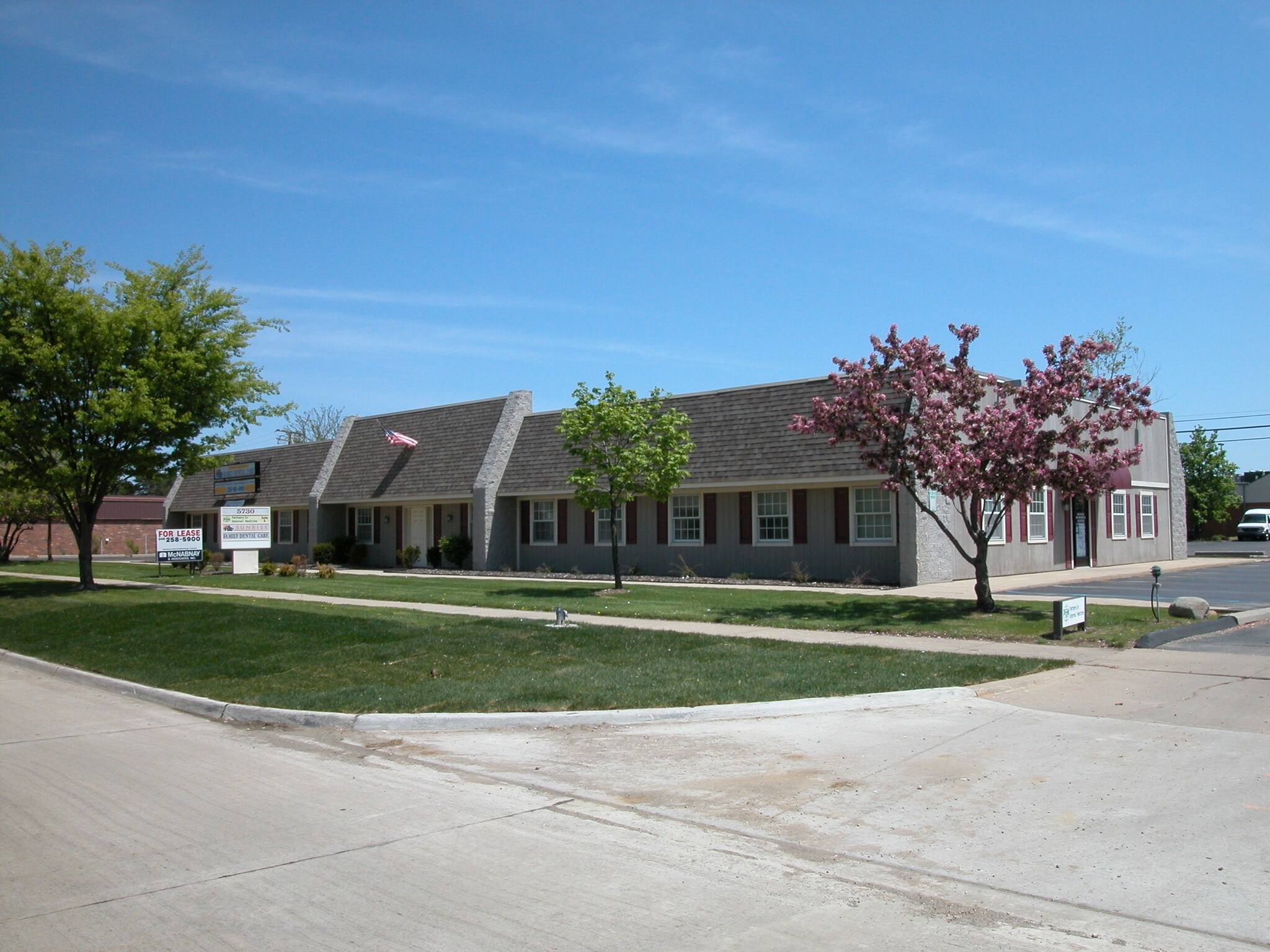 5730 N Lilley Rd, Canton, MI for Rent