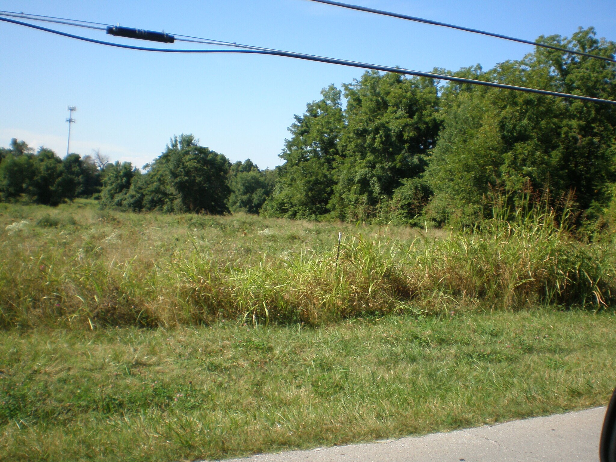 2250 Catalpa Springfield, MO 65804 Land Property for Lease on