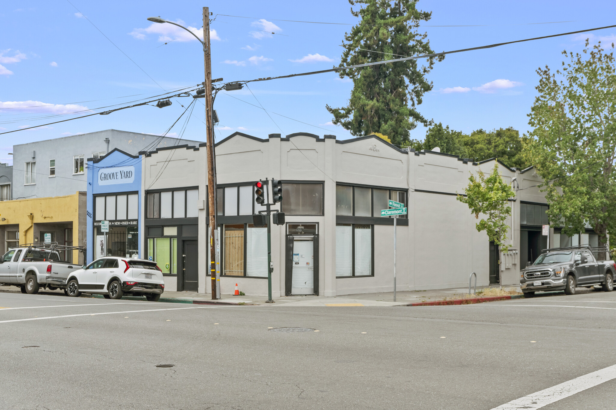 5555-5559 Claremont Ave, Oakland, CA for Sale