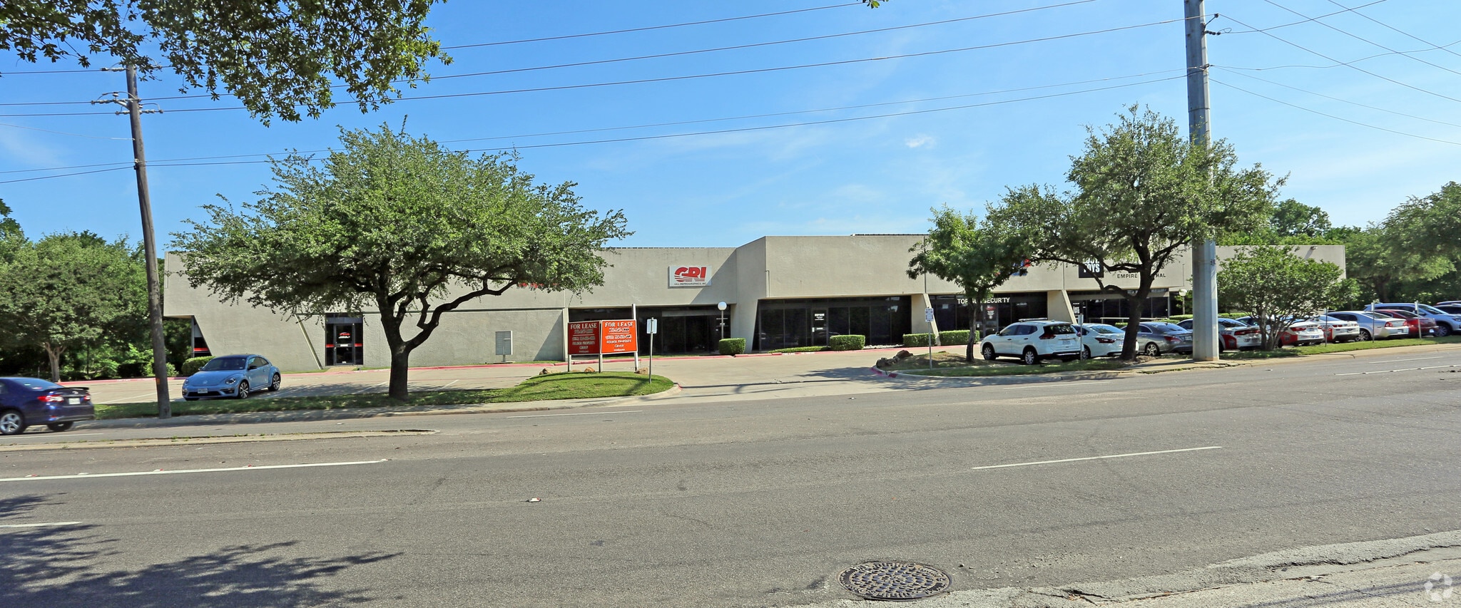 1451 Empire Central Dr, Dallas, TX for Rent