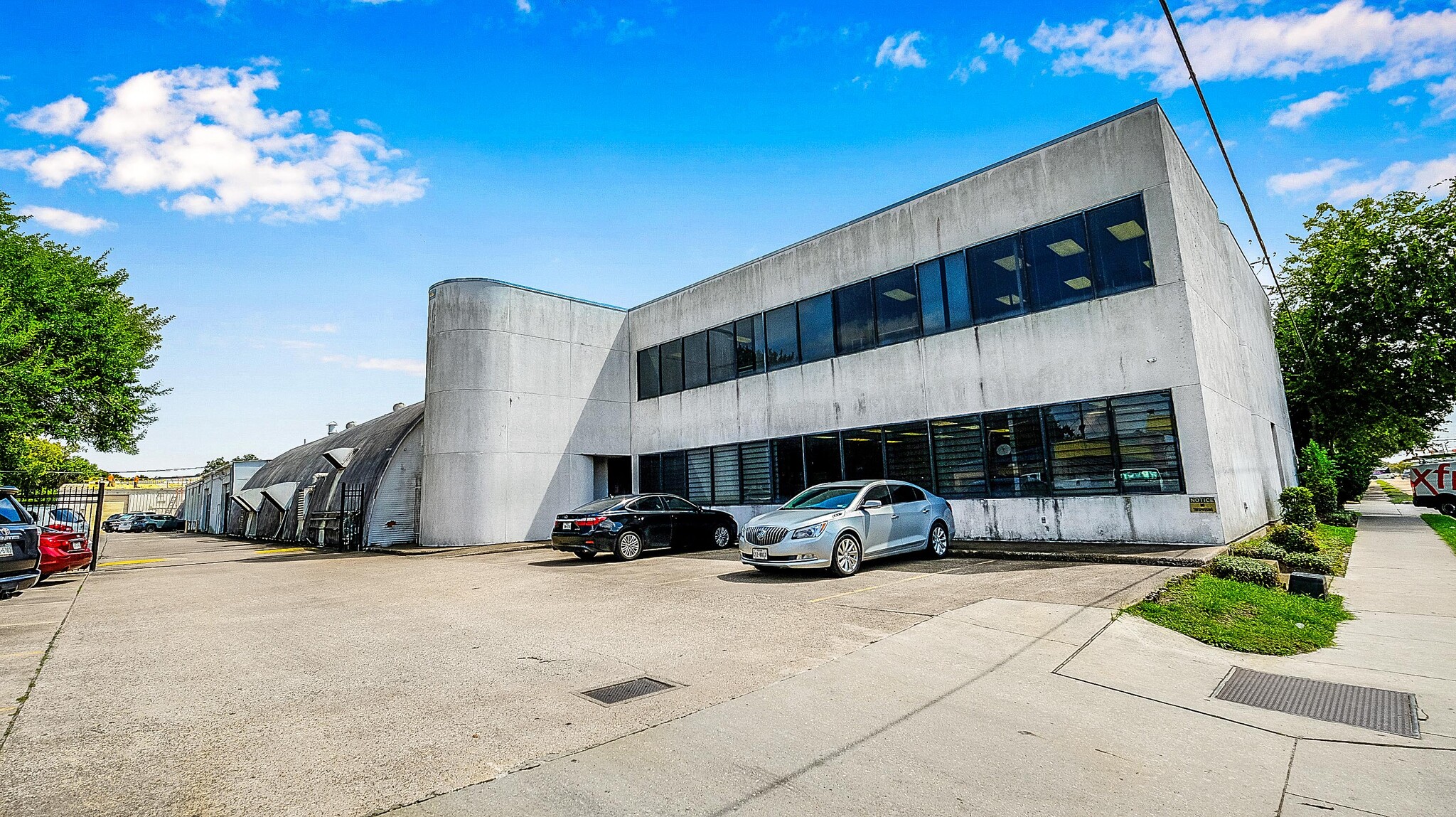 5550 Airline Dr, Houston, TX for Sale