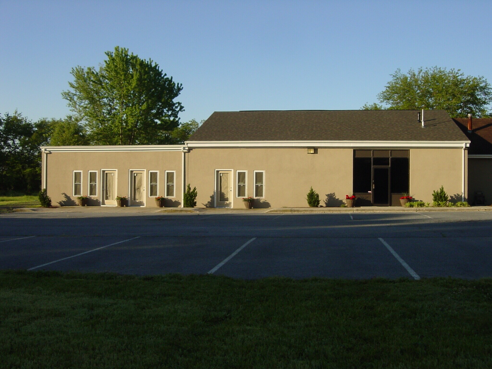9842 Main St, Berlin, MD for Rent