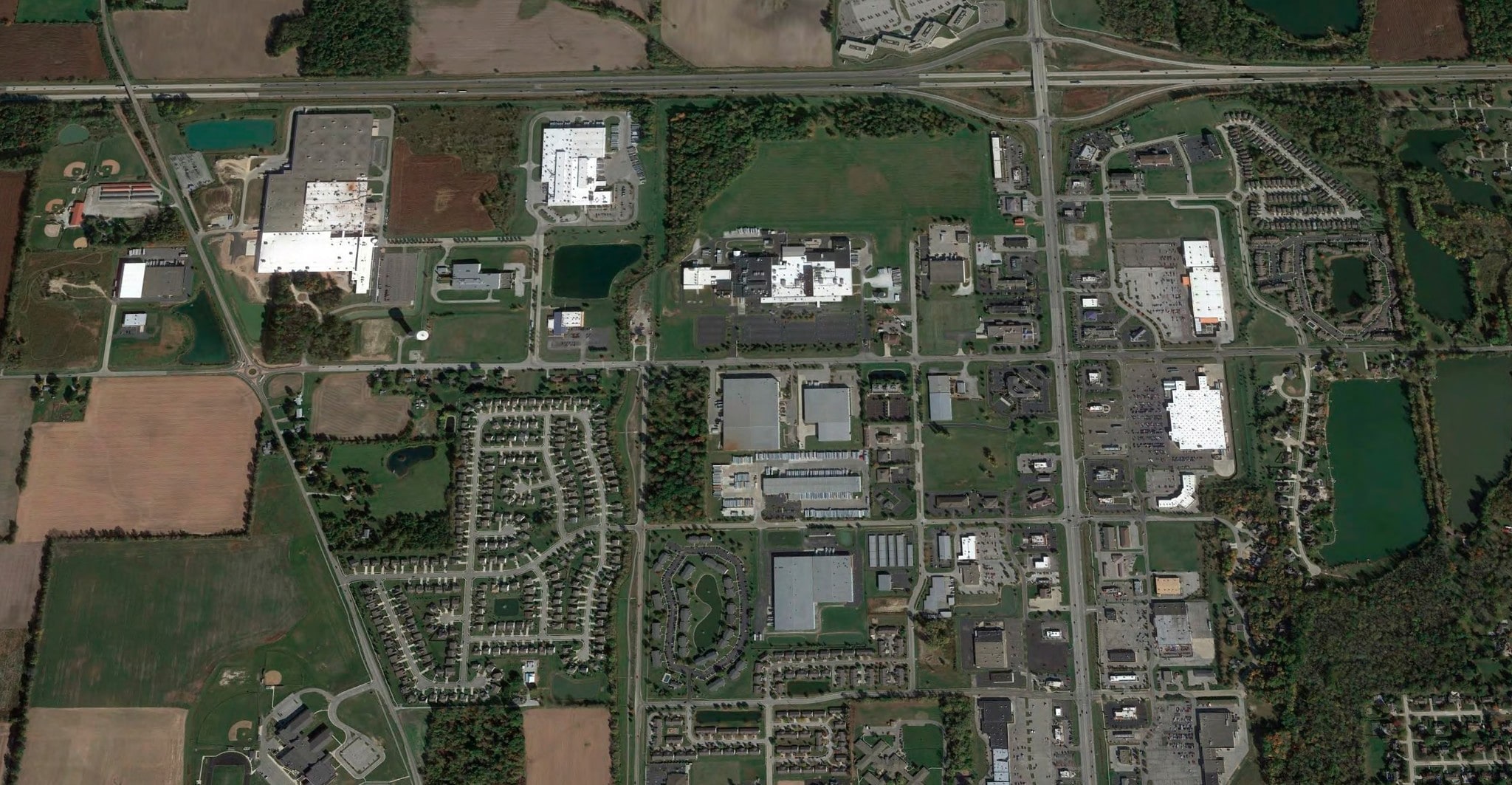 743 W New Rd, Greenfield, IN for Sale
