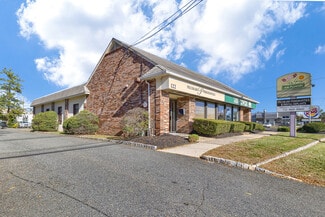 Clark, NJ Storefront Retail/Office - 122 Central Ave Clark, NJ Storefront Retail/Office - 122 Central Ave