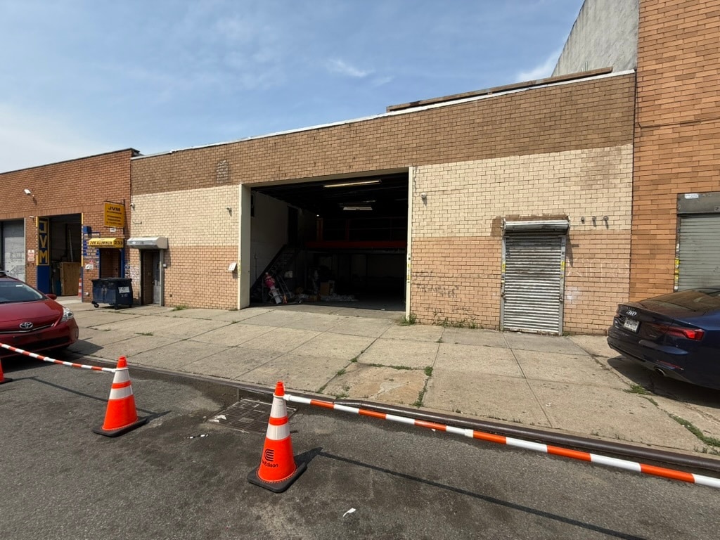 235 52nd St, Brooklyn, NY for Rent