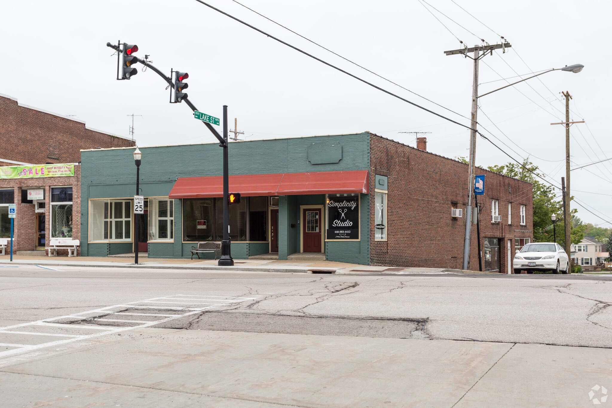 2-8 W Main St, Madison, OH for Rent