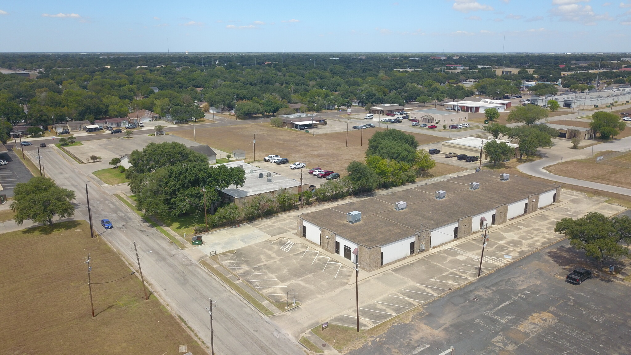 2002 Commerce St, Victoria, TX for Sale