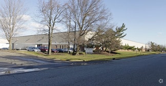 70 Newfield Ave  