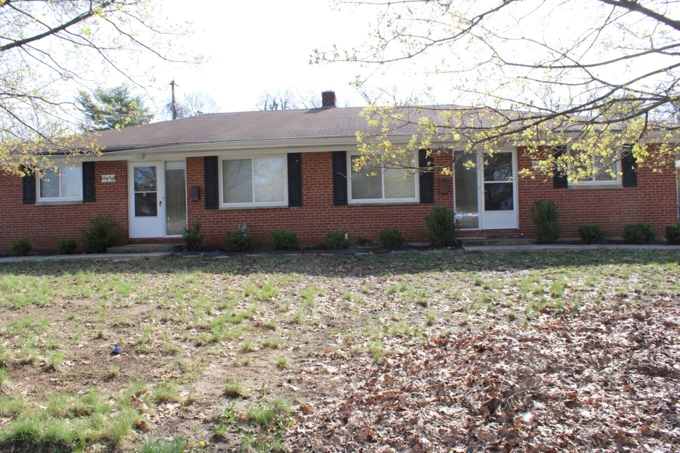 4934-4936 Solar Dr, Columbus, OH for Sale