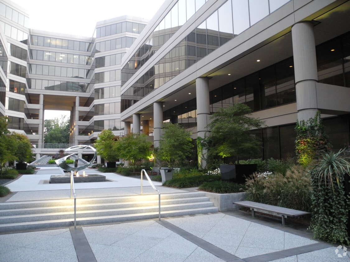 3565 Piedmont Rd Ne, Atlanta, GA for Rent
