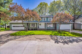 Stow, OH Apartments - 4347 Stow Rd