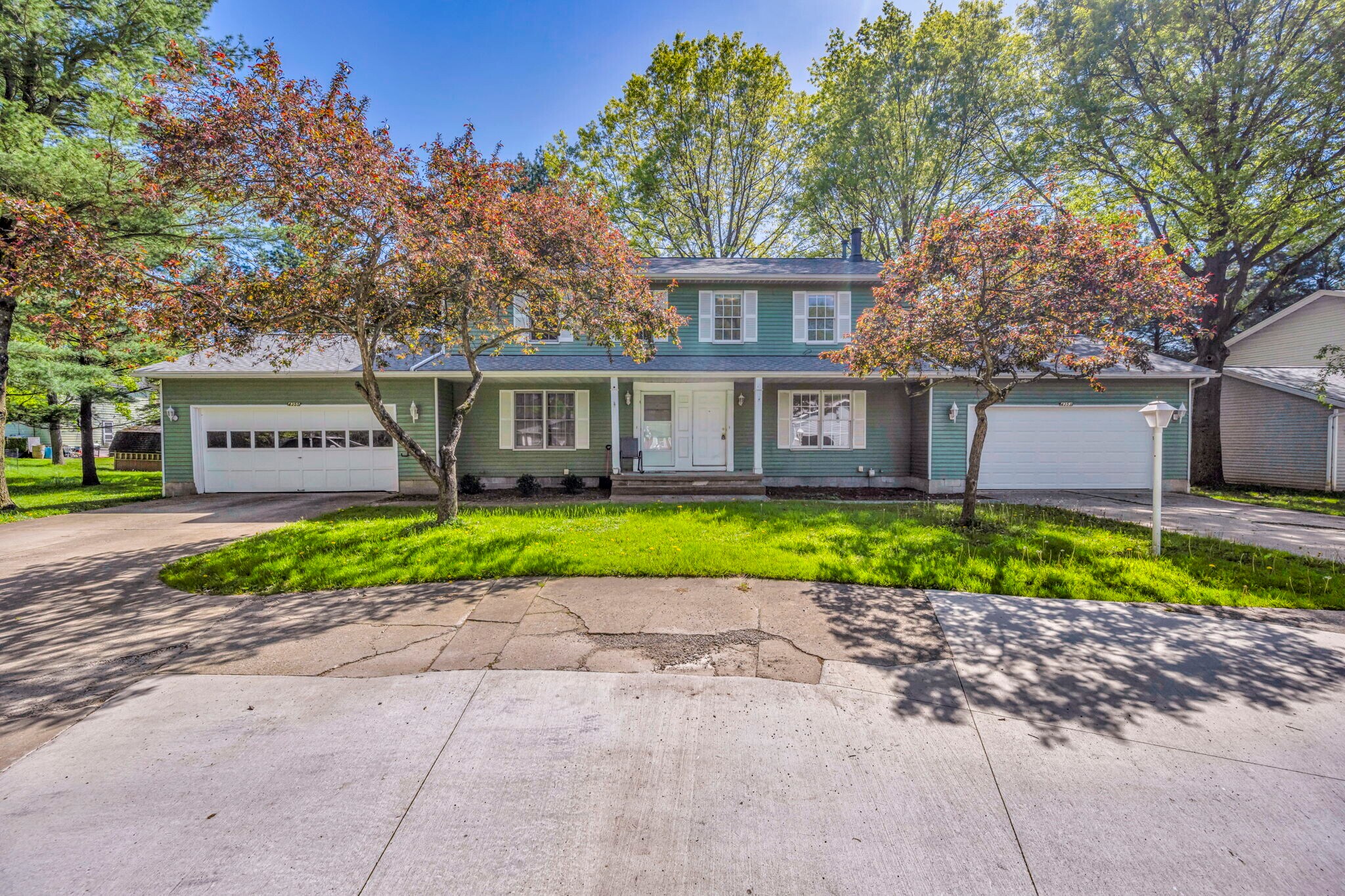 4347 Stow Rd, Stow, OH for Sale