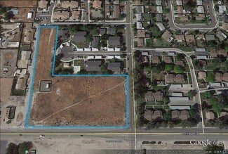 6 1/2 Ave Whitley Ave  