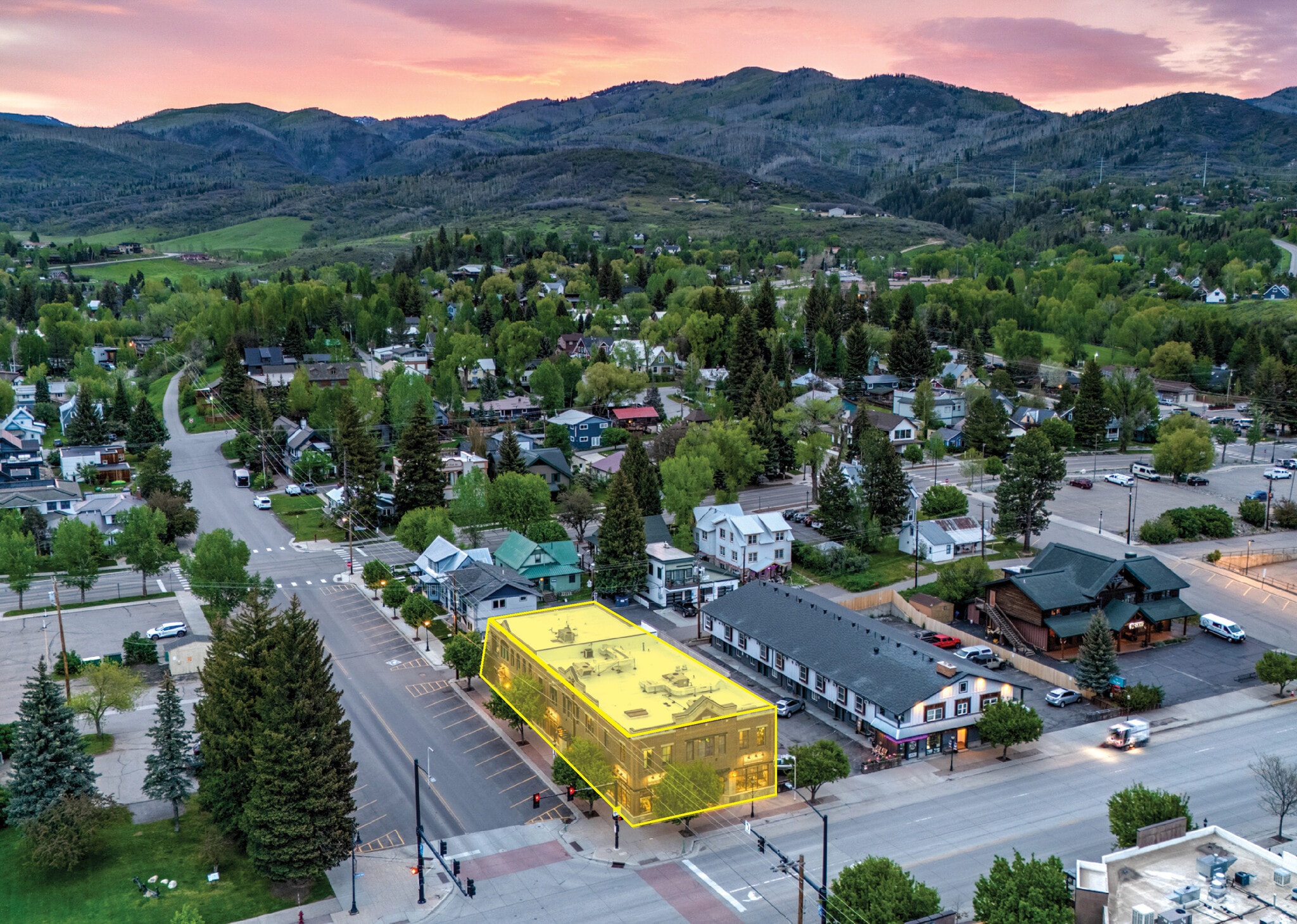 442 Lincoln Ave, Steamboat Springs, CO for Sale