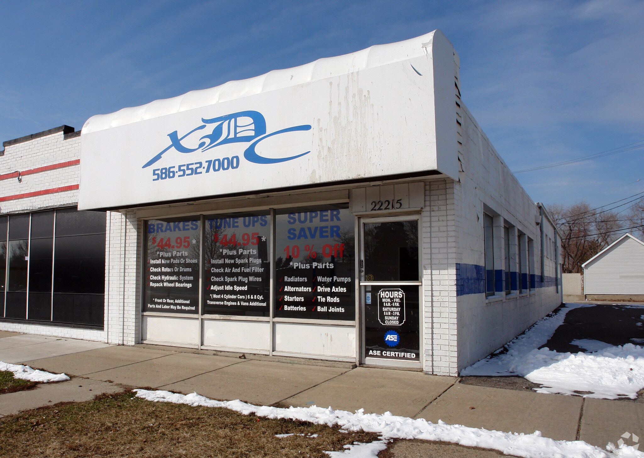 22215 Gratiot Ave, Eastpointe, MI for Rent