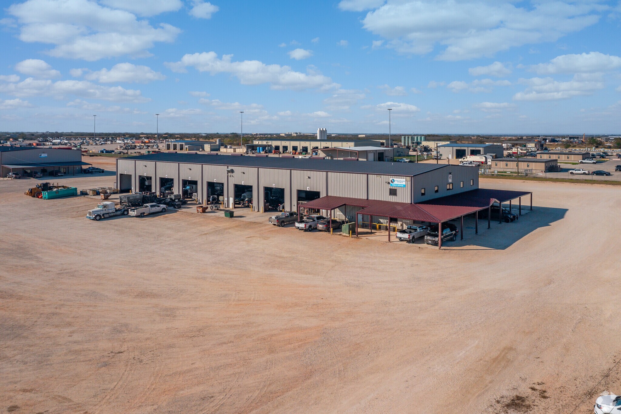 636 County Road 429, Pleasanton, TX for Sale