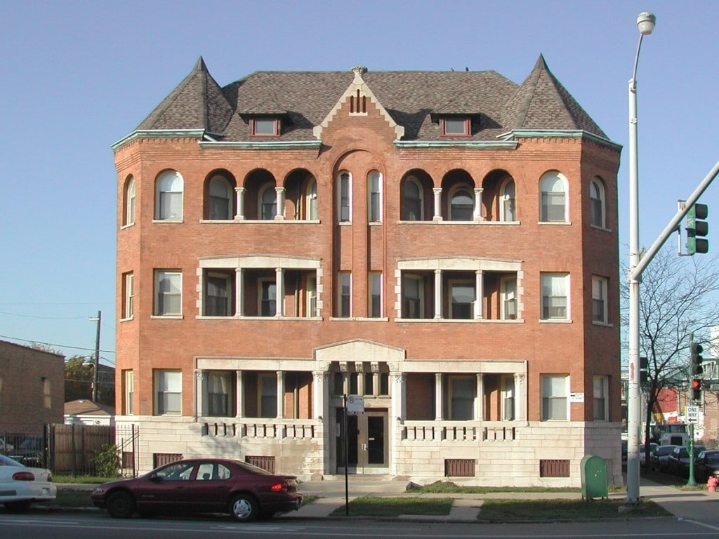 2800 W Washington Blvd, Chicago, IL for Sale