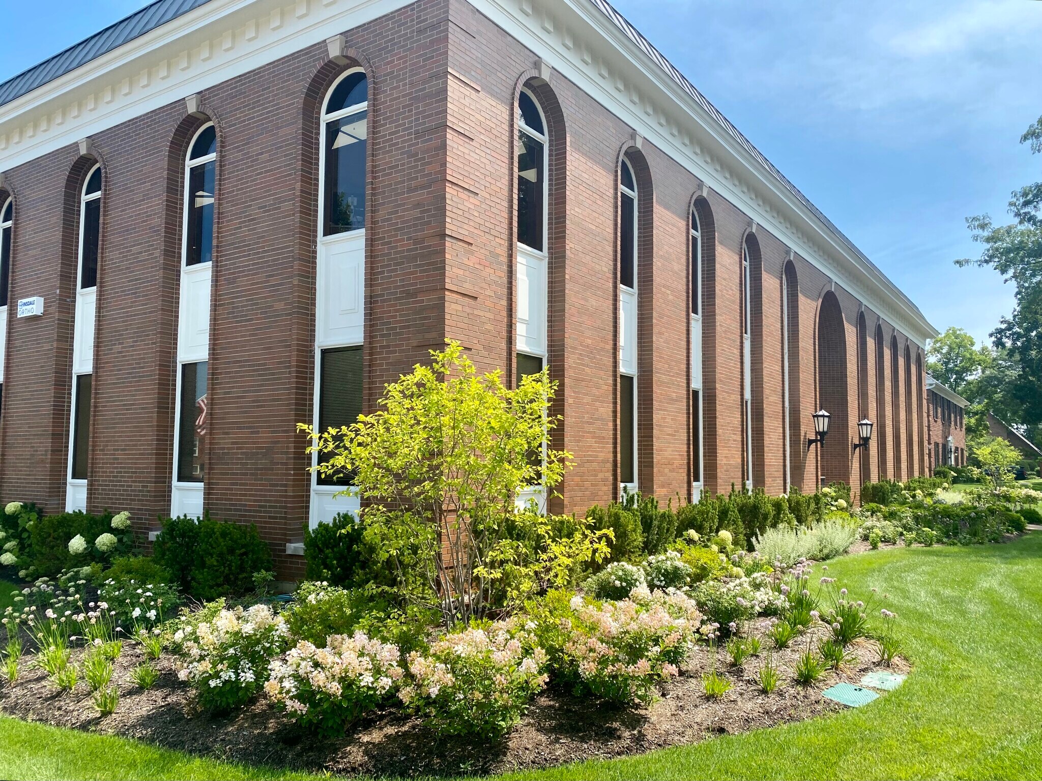 105 E 1st St, Hinsdale, IL for Rent