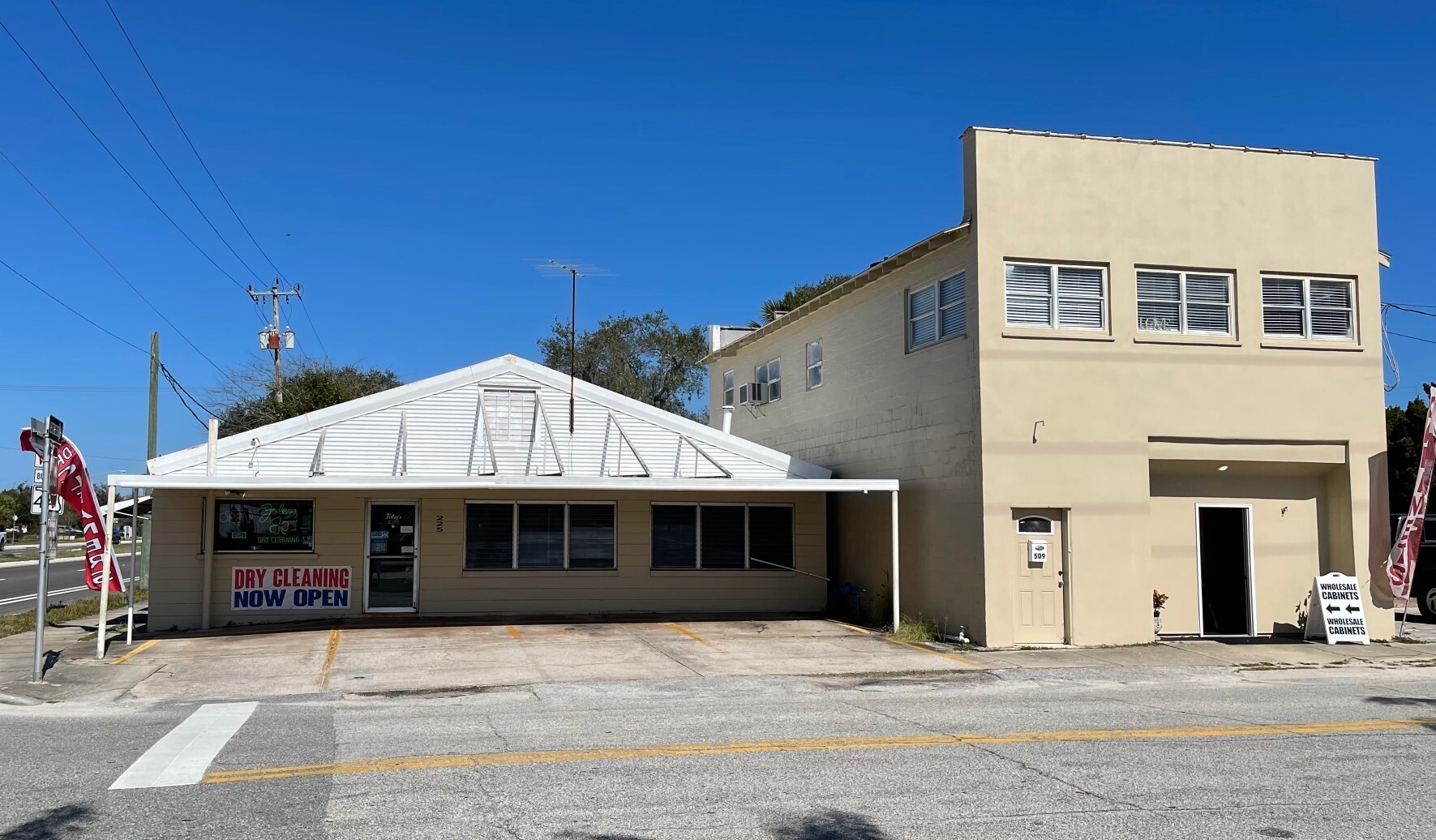 225 Dixie Fwy, New Smyrna Beach, FL for Rent