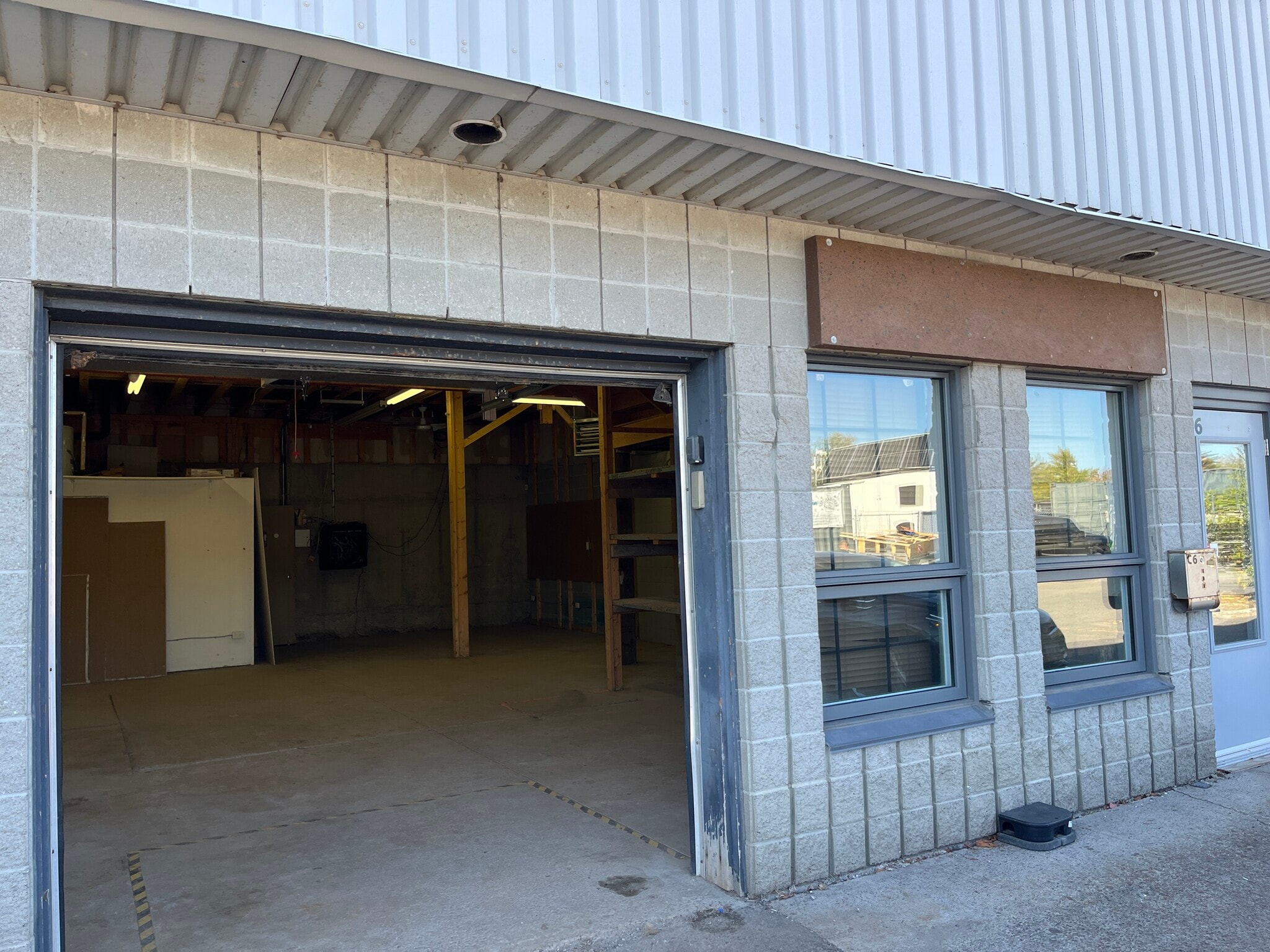 2285 St Laurent Blvd, Ottawa, ON for Rent