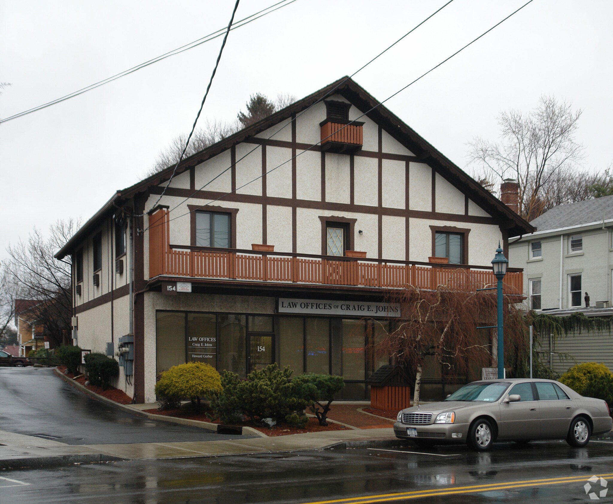 154 S Middletown Rd, Nanuet, NY for Rent
