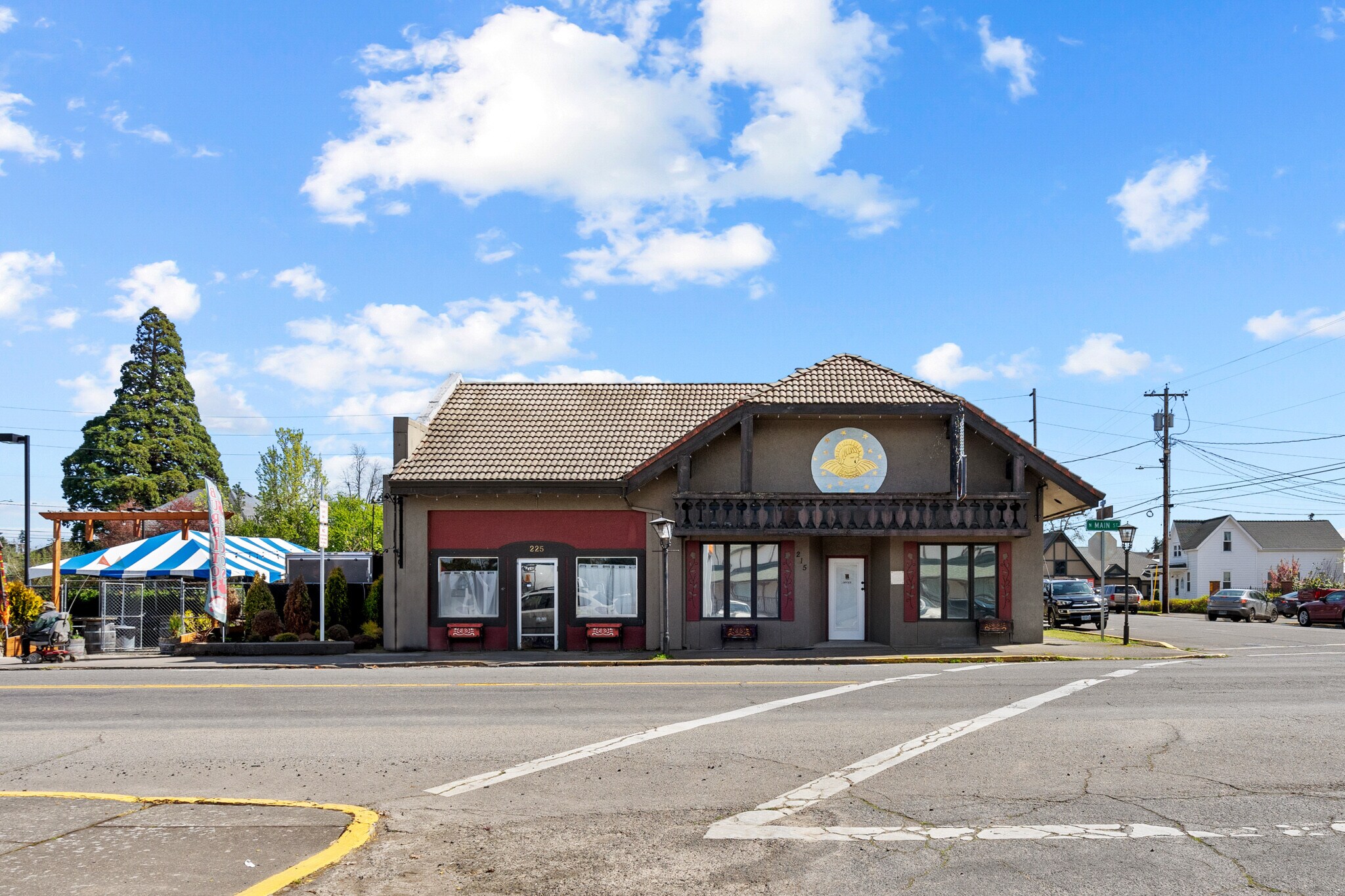 215-225 N Main St, Mount Angel, OR for Sale