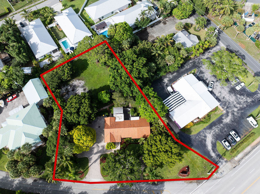 400 SE Flamingo Ave, Stuart, FL for Sale