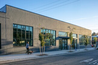 Portland, OR Office - 975 SE Main St