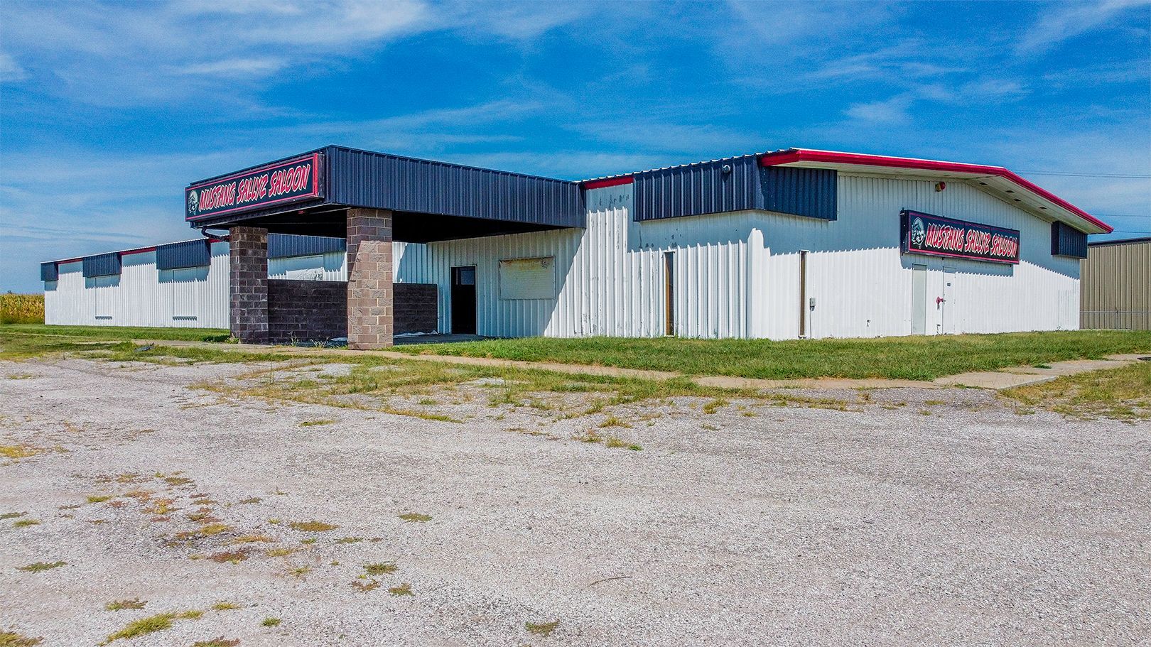 1665 Santa Fe Trl, Marshall, MO for Sale