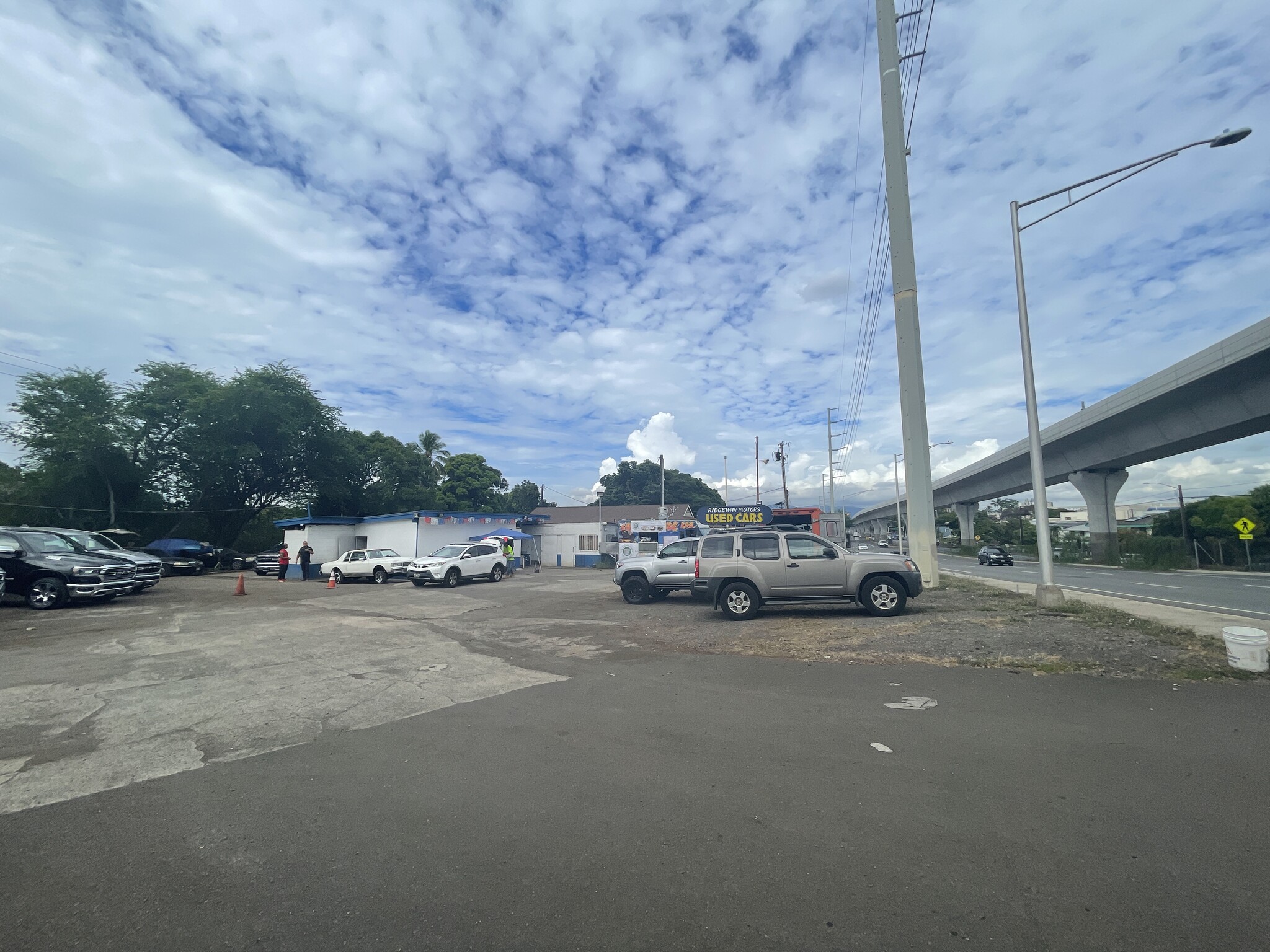 98-291 Kamehameha Hwy, Aiea, HI for Rent